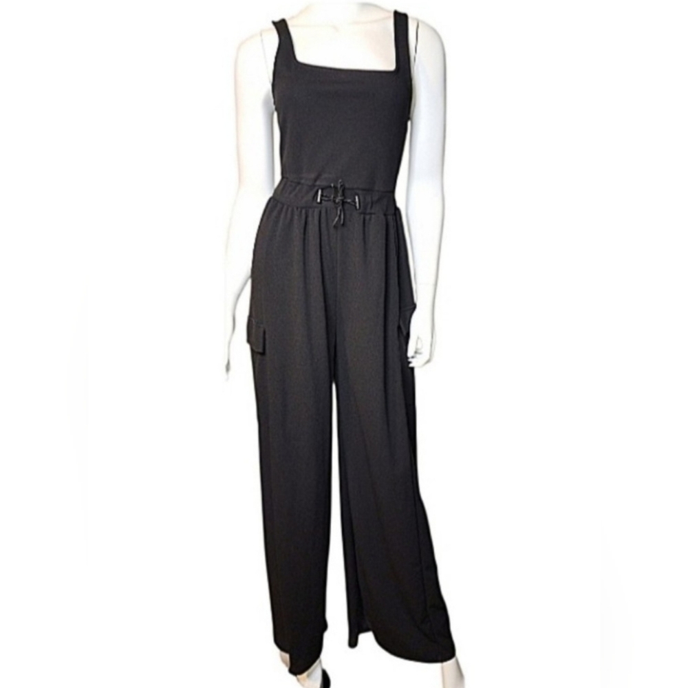 NWT Women's Fashion Nova Jumpsuit Size S